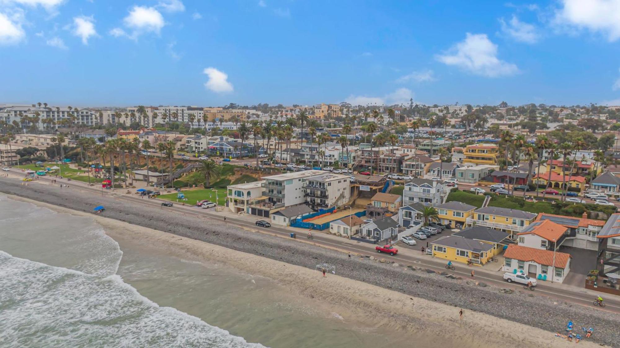 The Shining Sea C Appartement Oceanside Buitenkant foto